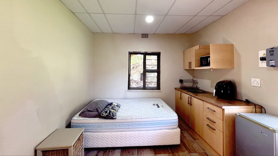 To Let 1 Bedroom Property for Rent in Park West Free State